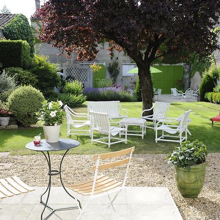 Chambres D'Hotes Les Tilleuls Cognac Exterior foto