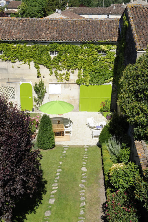 Chambres D'Hotes Les Tilleuls Cognac Exterior foto